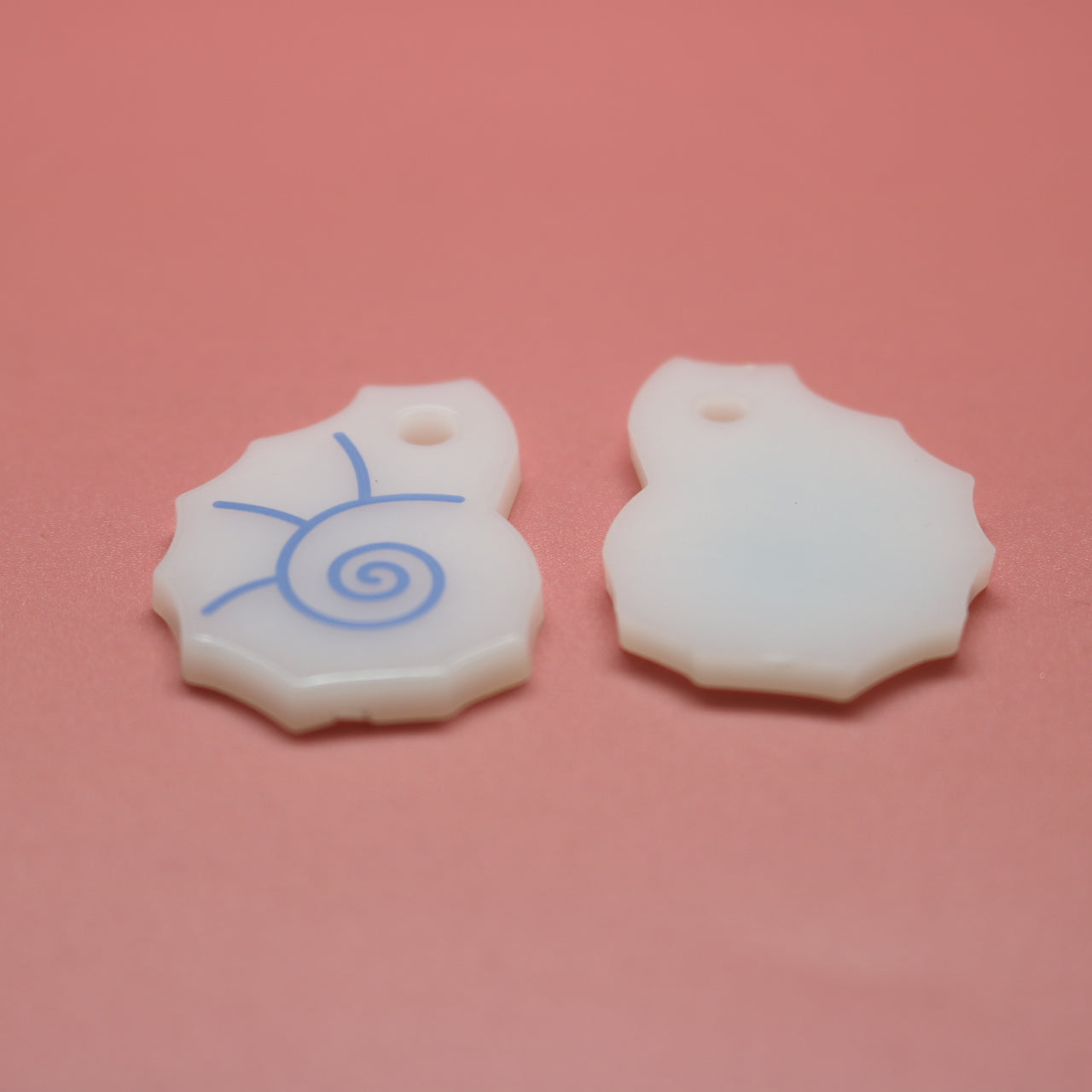 Plastic TAGS for Plush Toys – Eco-Friendly, Smooth Edges, Custom Sizes & Designs | EN71/REACH/RoHS Certified